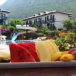 호텔 Anatolia Club 4*